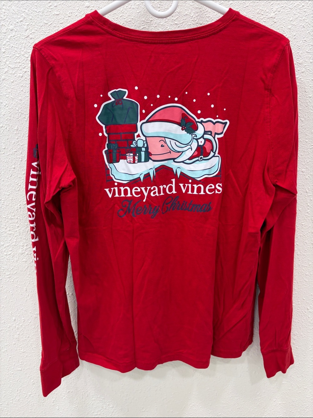 Vineyard Vines Red Christmas Whale Long-Sleeve Tee